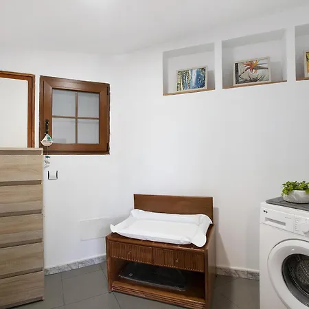 بيت للعطل Bisangel House