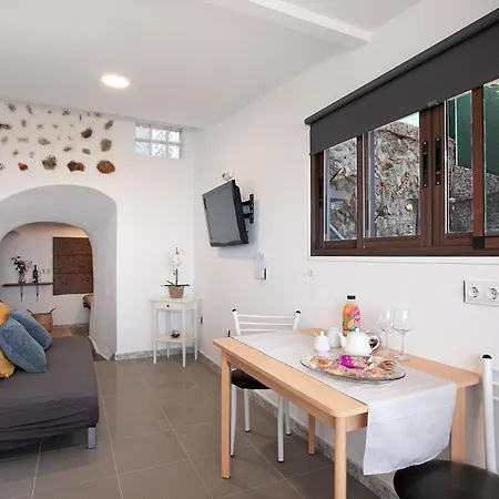 Bisangel House Tatil Evi *