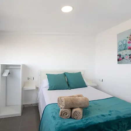 Hébergement de vacances Bisangel House *